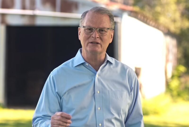 Adam Hamilton releases ad bashing 'both extremes,' opposes socialism and open borders