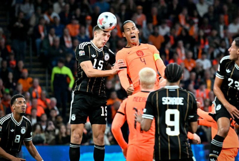 Netherlands snatch draw with late goal to sour Klopp’s Germany debut