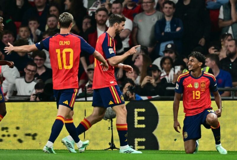 Spain beat England in Nations League to extend unbeaten run