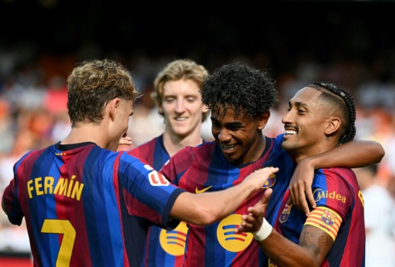 Yamal hits double as Barcelona put 5 past Valencia