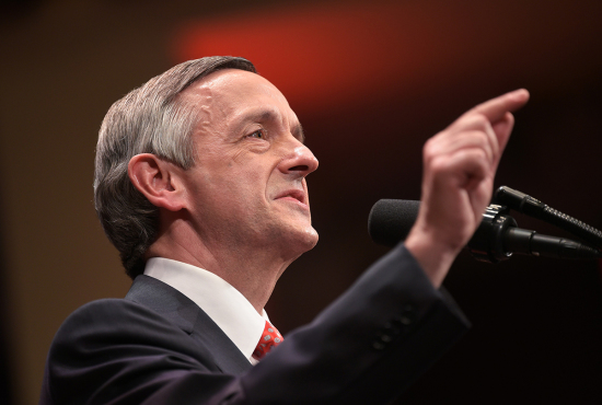 Robert Jeffress says Talarico 'not a Christian;' Democratic Party advocates 'evil'